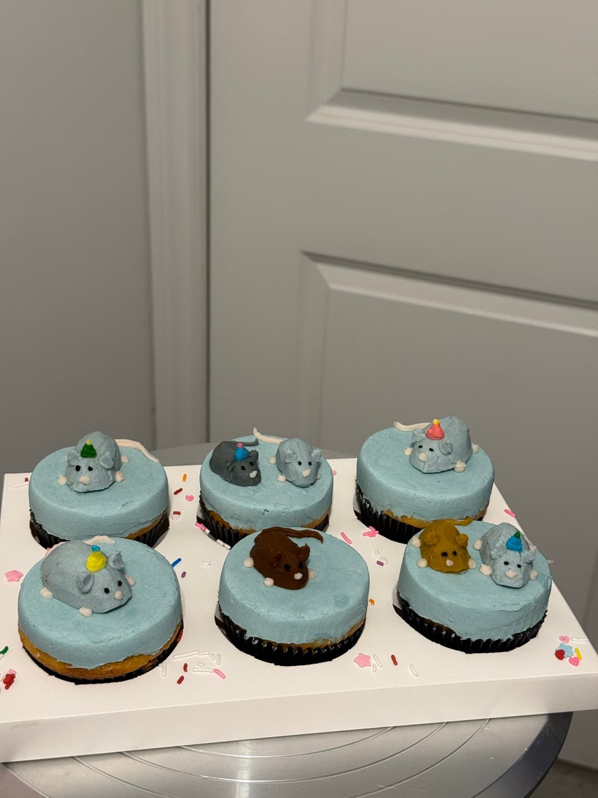 Mini pasteles decorados con animales — Art&Cake Toronto